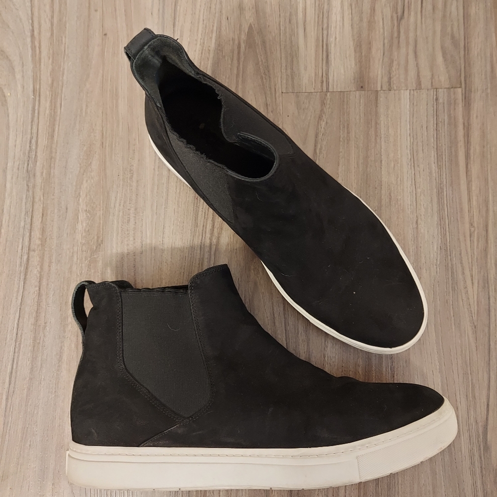 Vince newlyn suede sneakers